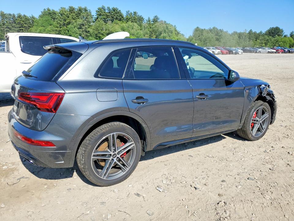 56500136 :رقم المزاد ، WA1E2AFY3R2124794 vin ، 2024 Audi Q5 E مزاد بيع