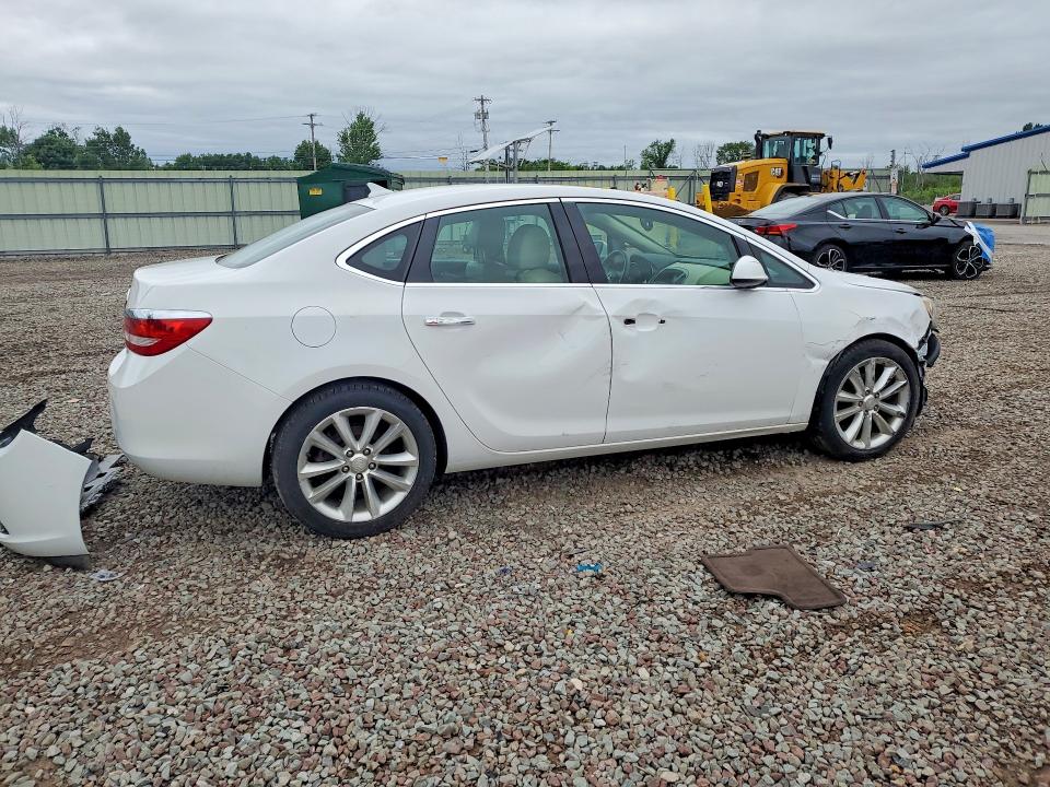 2014 Buick Verano მანქანა იყიდება აუქციონზე, vin: 1G4PS5SK5E4133000, აუქციონის ნომერი: 57492016