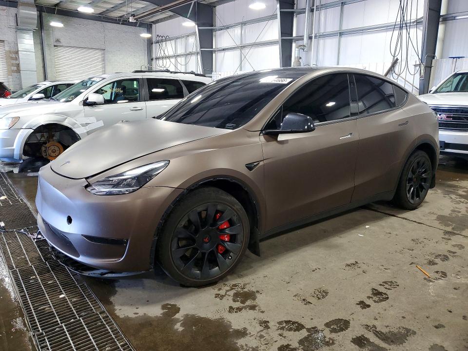 58064666 :رقم المزاد ، 7SAYGDEE2RF164989 vin ، 2024 Tesla Model Y مزاد بيع