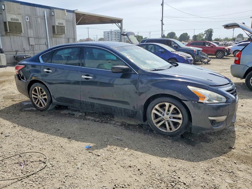Продаж на аукціоні авто 2015 Nissan Altima, vin: 1N4AL3AP3FN384477, номер лоту: 56886626