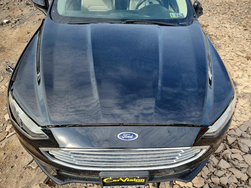 56004396 :رقم المزاد ، 3FA6P0UUXJR101055 vin ، 2018 Ford Fusion مزاد بيع