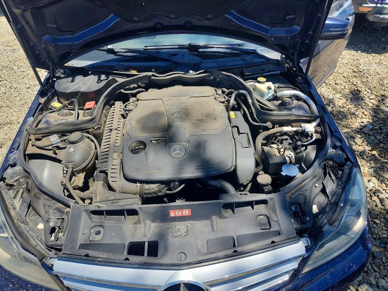 Продажа на аукционе авто 2013 Mercedes-benz C, vin: WDDGF5HB4DG105109, номер лота: 56094106