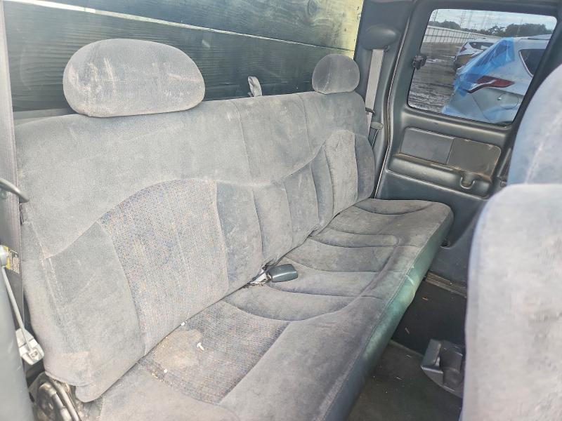 2001 Chevrolet Silverado მანქანა იყიდება აუქციონზე, vin: 2GCEK19T811299634, აუქციონის ნომერი: 57369546