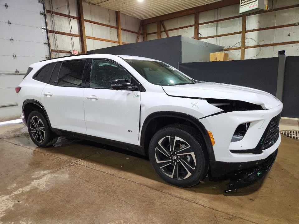 57337576 :رقم المزاد ، 5GAEVBKS5TJ221224 vin ، 2026 Buick Enclave مزاد بيع