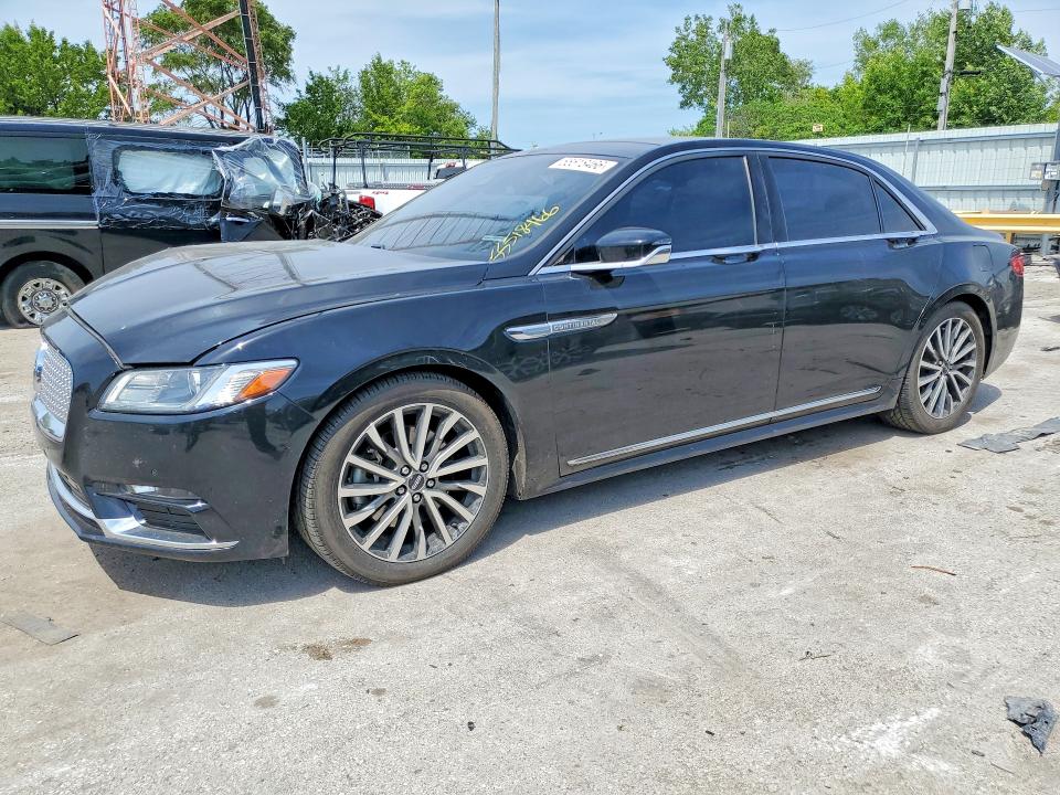 55518466 :رقم المزاد ، 1LN6L9TK2H5617509 vin ، 2017 Lincoln Continental مزاد بيع