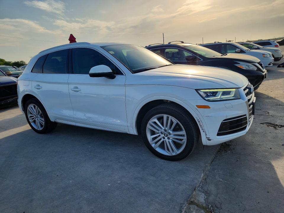 58935486 :رقم المزاد ، WA1BNAFY7J2131696 vin ، 2018 Audi Q5 مزاد بيع