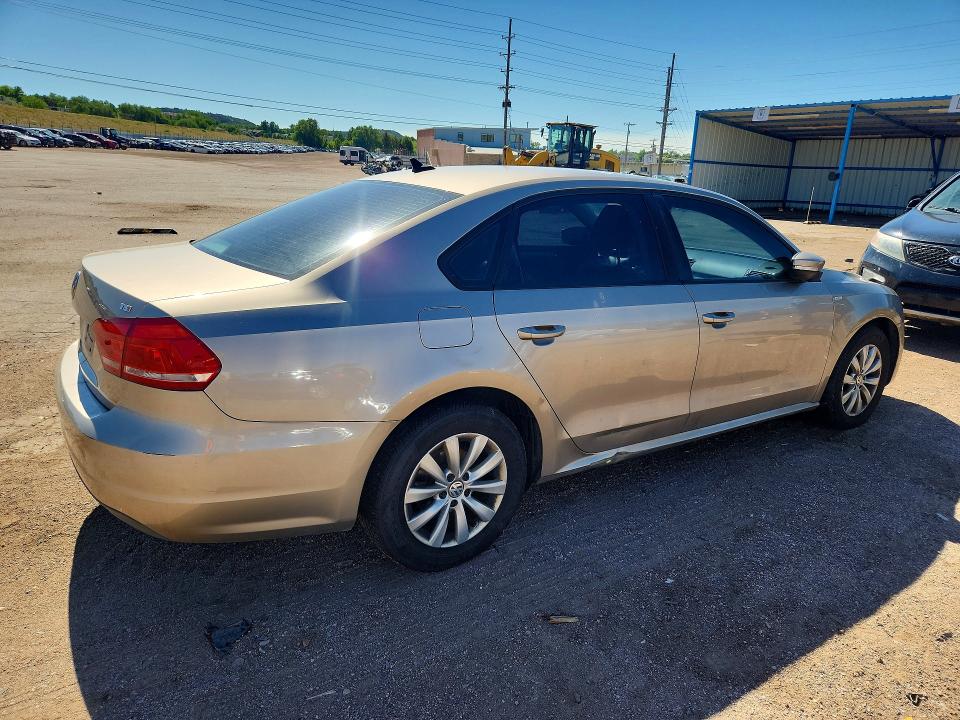 Продажа на аукционе авто 2015 Volkswagen Passat, vin: 1VWAT7A35FC015448, номер лота: 59236576