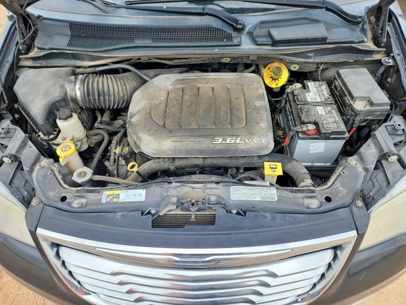 57839386 :رقم المزاد ، 2C4RC1CG6DR806014 vin ، 2013 Chrysler Town & Country مزاد بيع