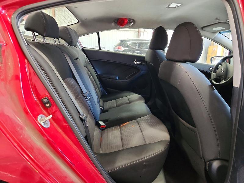 58274626 :رقم المزاد ، KNAFX4A6XF5313193 vin ، 2015 Kia Forte مزاد بيع