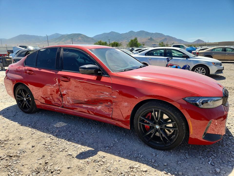 56163336 :رقم المزاد ، 3MW89FF03P8D35642 vin ، 2023 Bmw 330xi مزاد بيع