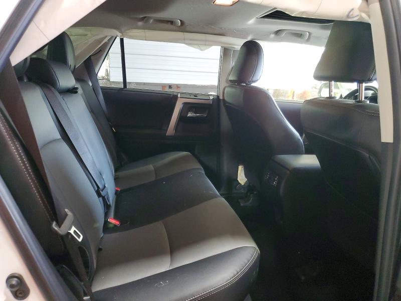 56927196 :رقم المزاد ، JTENU5JR8R6297495 vin ، 2024 Toyota 4runner مزاد بيع