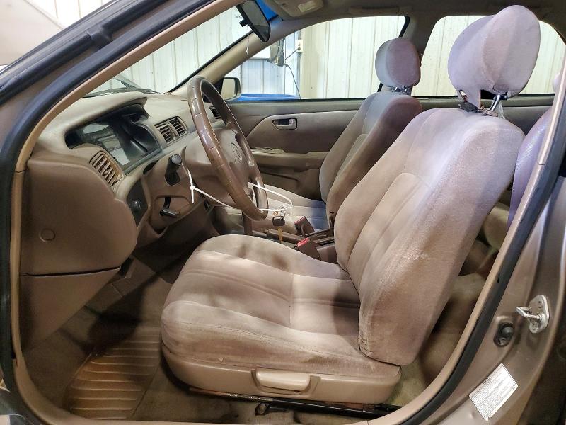 56448976 :رقم المزاد ، 4T1BG22K1XU415373 vin ، 1999 Toyota Camry مزاد بيع