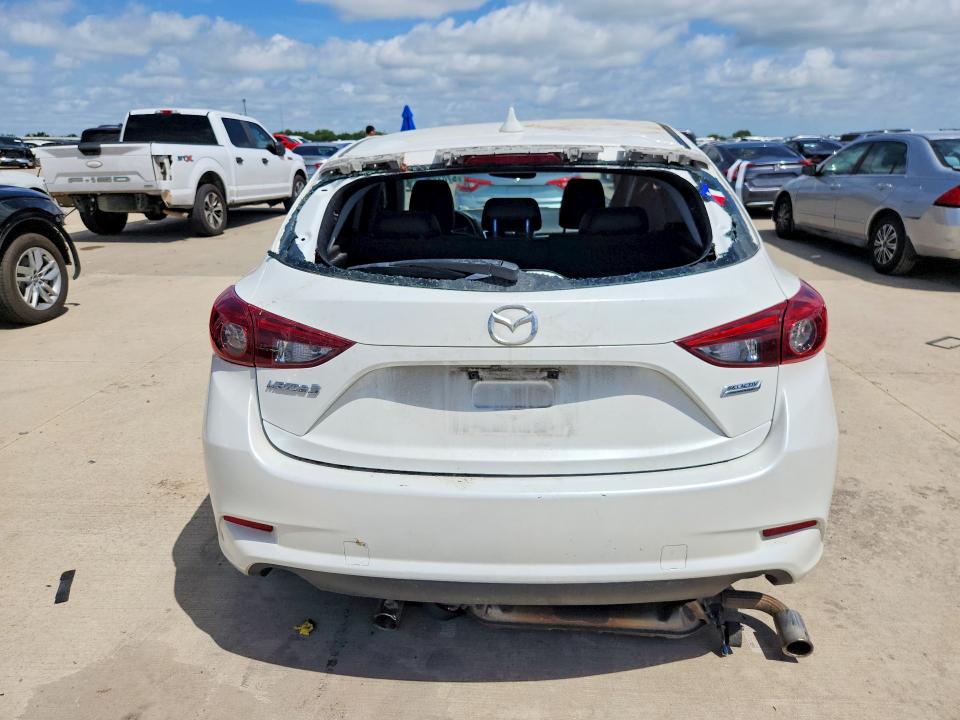 Продажа на аукционе авто 2017 Mazda 3, vin: 3MZBN1M33HM129439, номер лота: 57043946