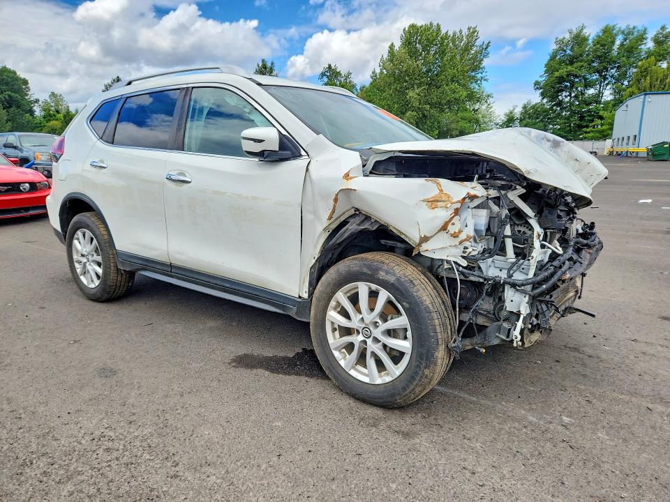 Продаж на аукціоні авто 2017 Nissan Rogue, vin: KNMAT2MTXHP548294, номер лоту: 56653876