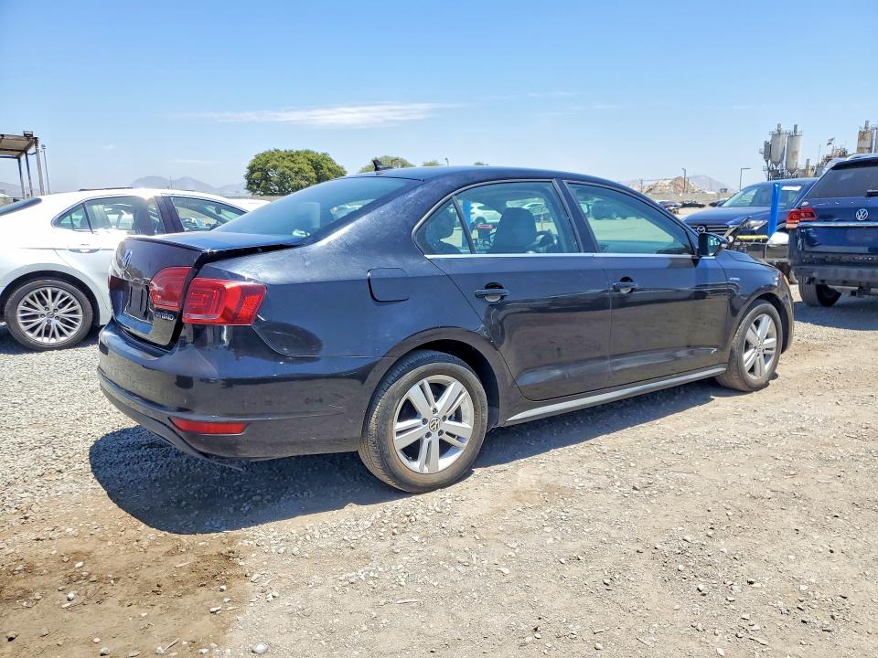 59193196 :رقم المزاد ، 3VW637AJ3DM262208 vin ، 2013 Volkswagon Jetta مزاد بيع