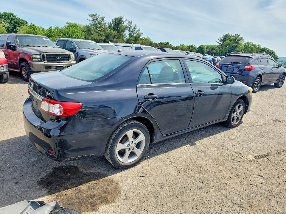 2011 Toyota Corolla მანქანა იყიდება აუქციონზე, vin: 2T1BU4EE5BC618982, აუქციონის ნომერი: 55840166