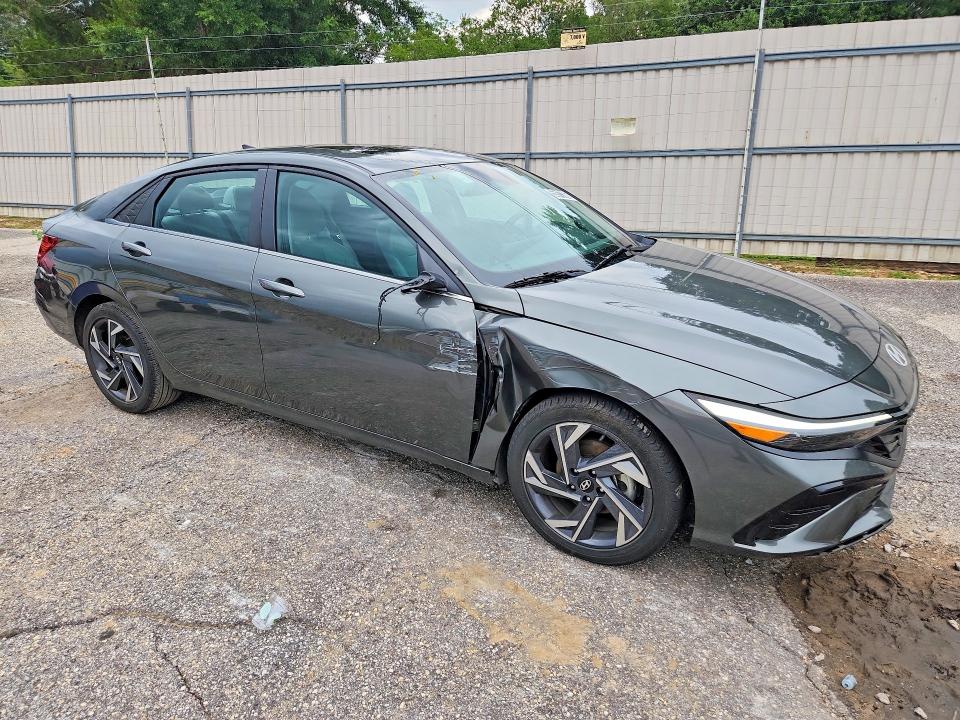 2024 Hyundai Elantra მანქანა იყიდება აუქციონზე, vin: KMHLP4DG2RU791835, აუქციონის ნომერი: 55917386