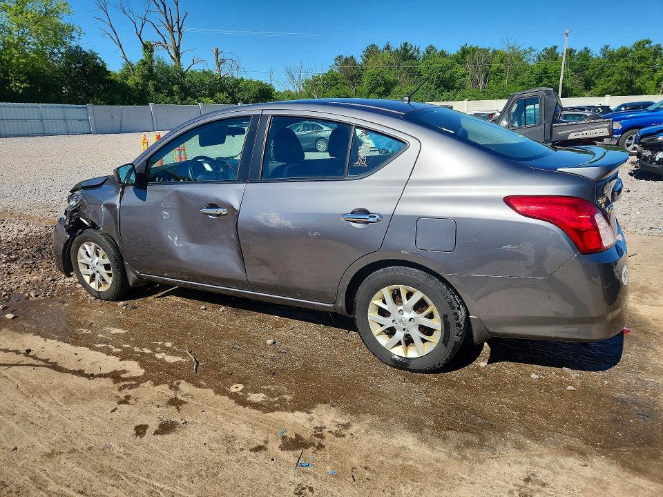 2018 Nissan Versa მანქანა იყიდება აუქციონზე, vin: 3N1CN7AP1JL886372, აუქციონის ნომერი: 56955276