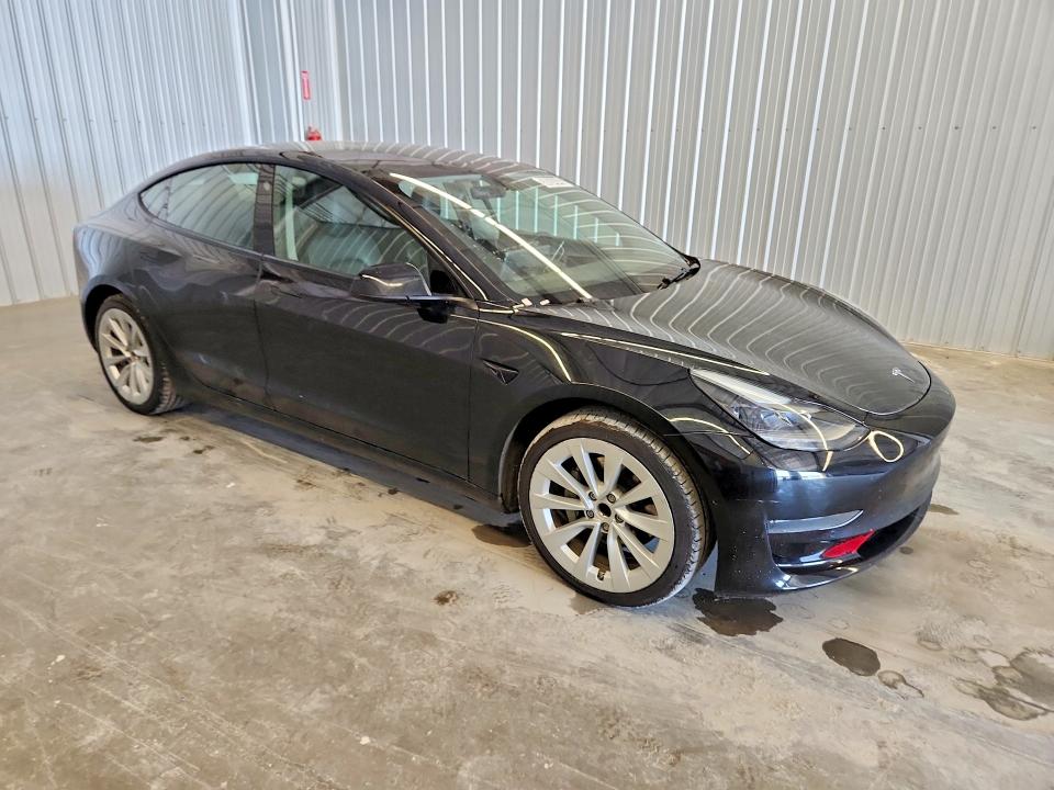2022 Tesla Model 3 მანქანა იყიდება აუქციონზე, vin: 5YJ3E1EA8NF288400, აუქციონის ნომერი: 58684046