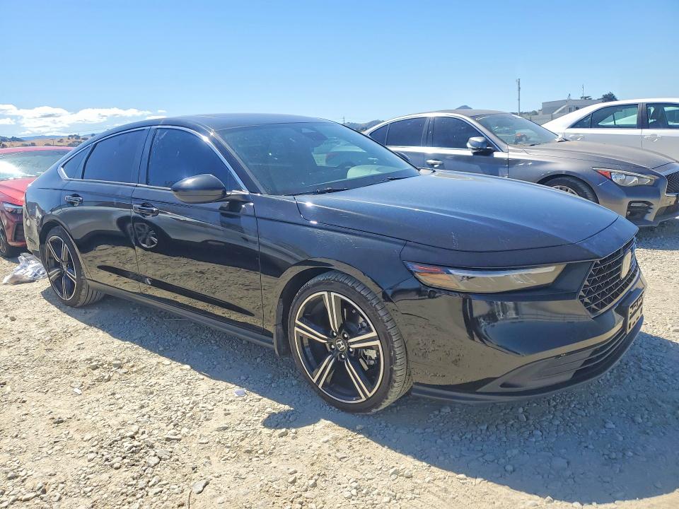 56113736 :رقم المزاد ، 1HGCY2F56RA070969 vin ، 2024 Honda Accord مزاد بيع