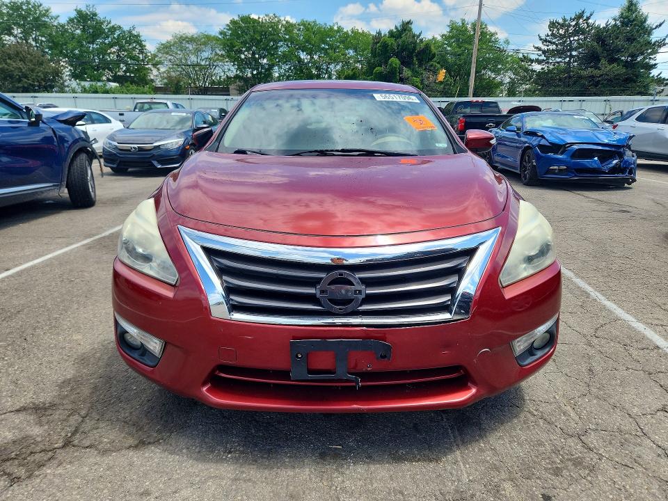 2014 Nissan Altima მანქანა იყიდება აუქციონზე, vin: 1N4AL3AP7EC415160, აუქციონის ნომერი: 56517096