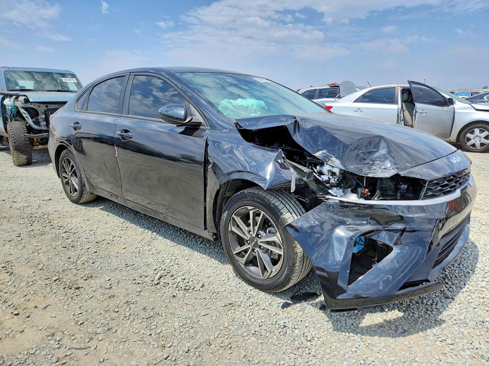Продажа на аукционе авто 2023 Kia Forte, vin: 3KPF24AD8PE585201, номер лота: 58647826