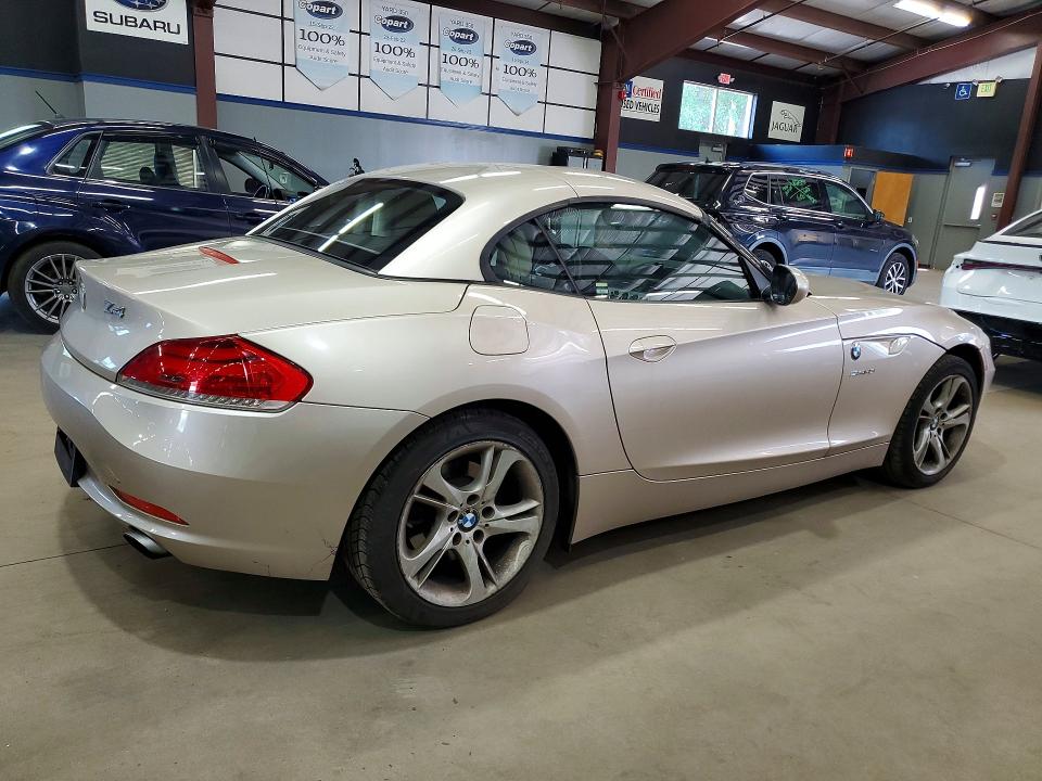 58786556 :رقم المزاد ، WBALM7C53BE382836 vin ، 2011 Bmw Z4 مزاد بيع