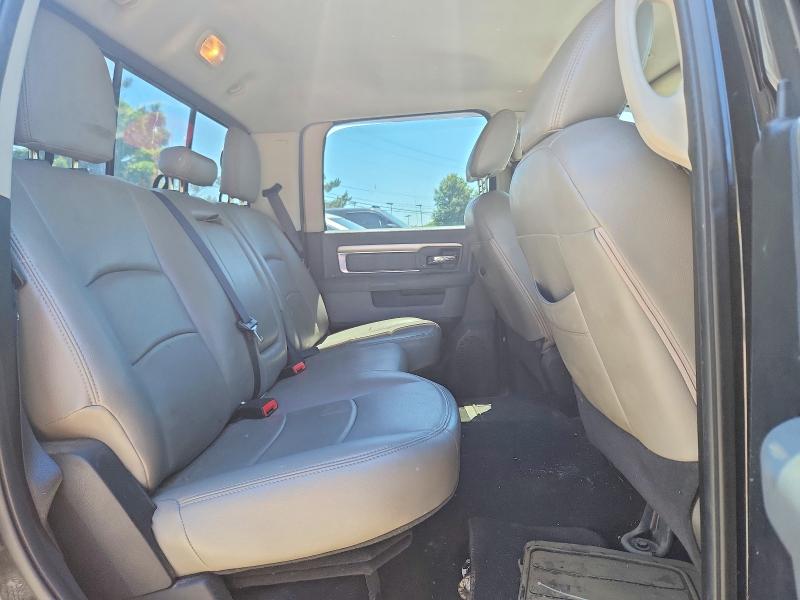 55410756 :رقم المزاد ، 1C6RR7LG2HS518326 vin ، 2017 Ram 1500 مزاد بيع
