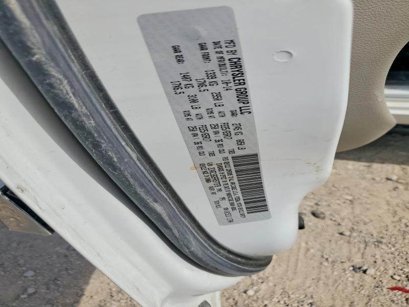 59109796 :رقم المزاد ، 2C4RC1BG9FR577378 vin ، 2015 Chrysler Town & Country مزاد بيع