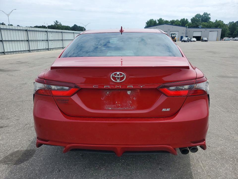 2021 Toyota Camry მანქანა იყიდება აუქციონზე, vin: 4T1G11AK4MU451797, აუქციონის ნომერი: 57646296