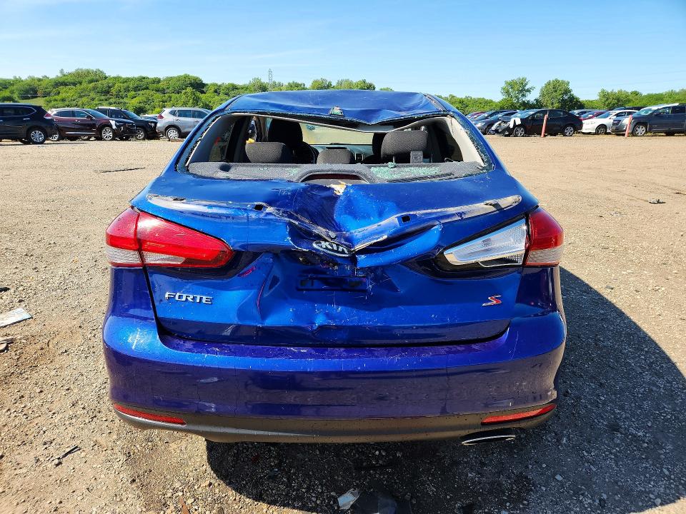 Продажа на аукционе авто 2018 Kia Forte, vin: 3KPFL4A77JE178355, номер лота: 58099806