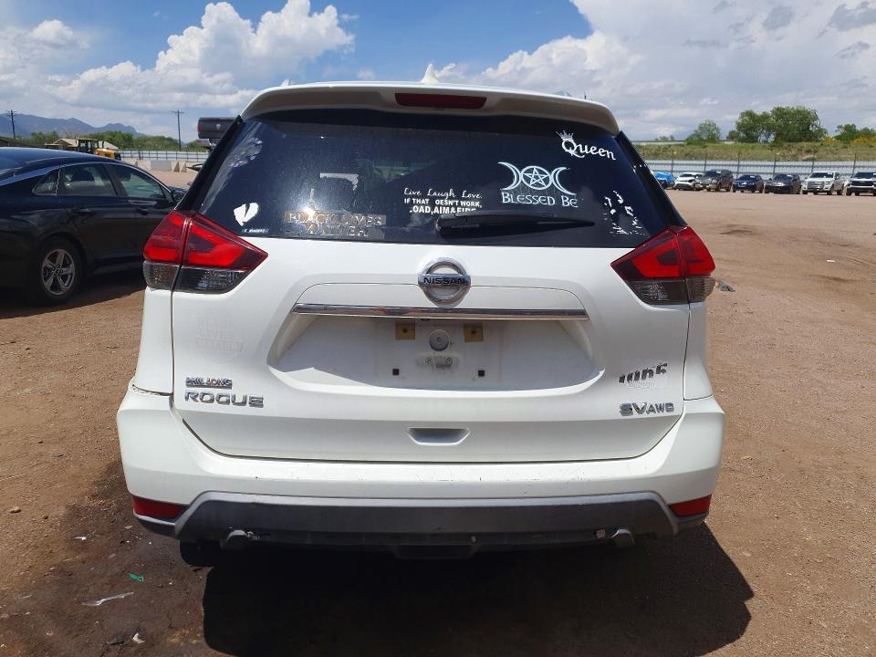 Продажа на аукционе авто 2017 Nissan Rogue, vin: KNMAT2MV6HP579172, номер лота: 55812396