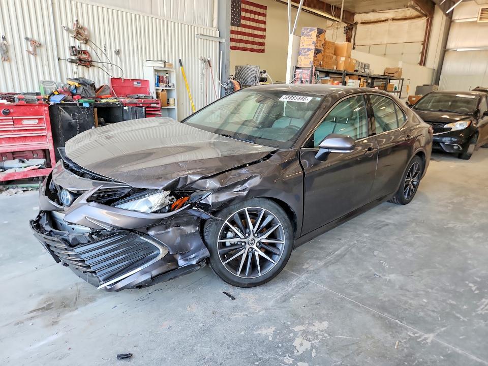 Aukcja sprzedaży 2022 Toyota Camry, vin: 4T1F31AK3NU572067, numer aukcji: 58885886