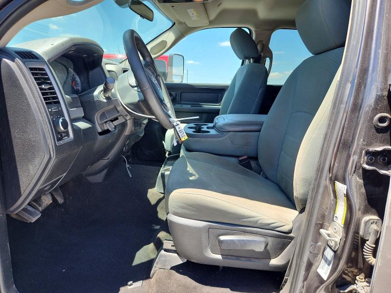 57336486 :رقم المزاد ، 3C6UR5CL7HG767918 vin ، 2017 Ram 2500 مزاد بيع