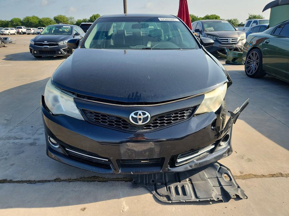 2014 Toyota Camry მანქანა იყიდება აუქციონზე, vin: 4T1BF1FK2EU318848, აუქციონის ნომერი: 57947666