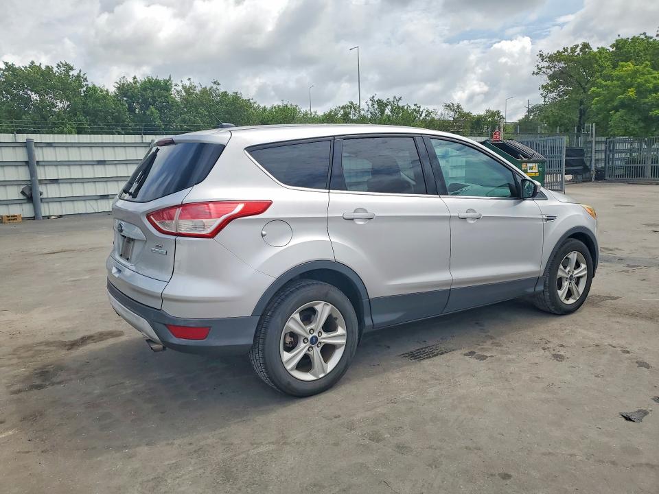2014 Ford Escape მანქანა იყიდება აუქციონზე, vin: 1FMCU0G9XEUC69236, აუქციონის ნომერი: 57085416