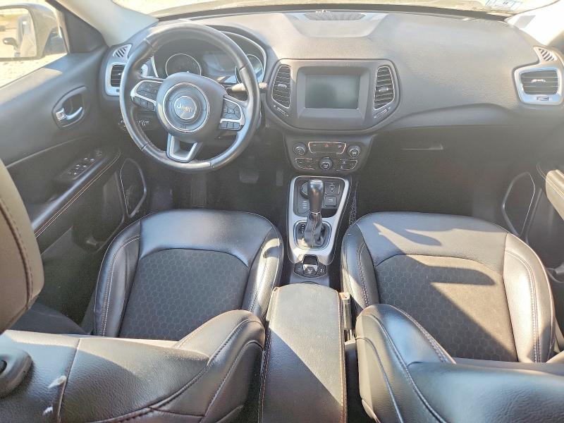 55998176 :رقم المزاد ، 3C4NJDBB8KT650676 vin ، 2019 Jeep Compass مزاد بيع
