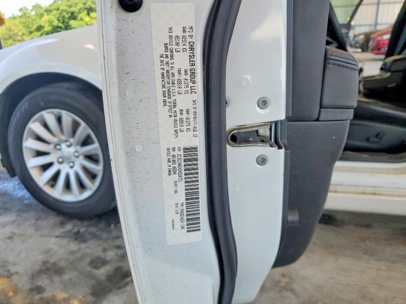 55708426 :رقم المزاد ، 2C3CCAAGXDH520721 vin ، 2013 Chrysler 300 مزاد بيع