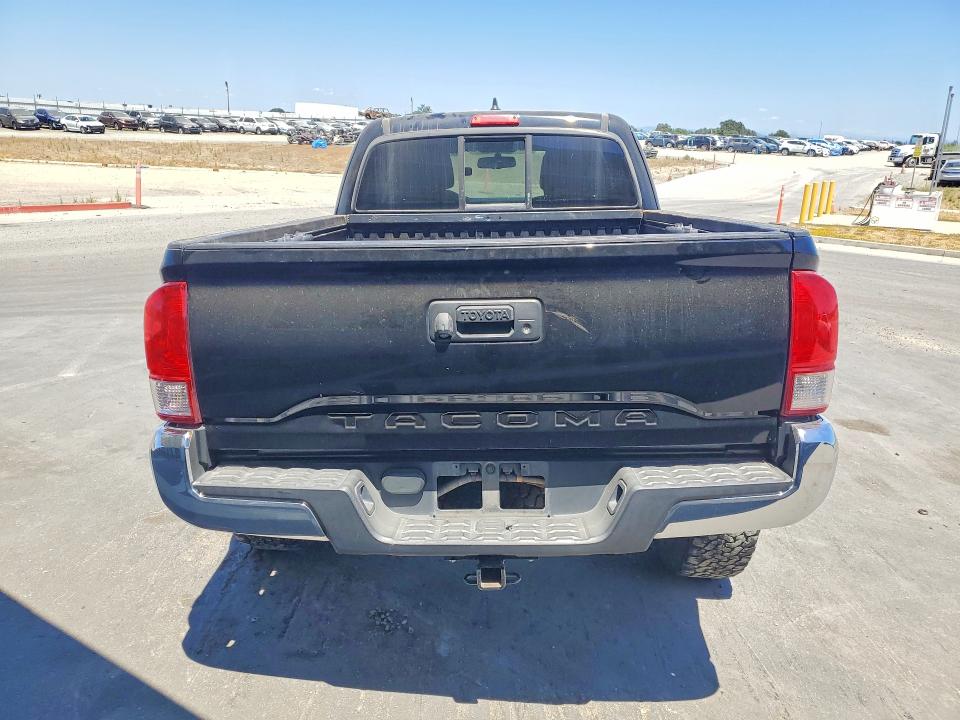 2017 Toyota Tacoma მანქანა იყიდება აუქციონზე, vin: 5TFSZ5AN1HX108751, აუქციონის ნომერი: 57972826