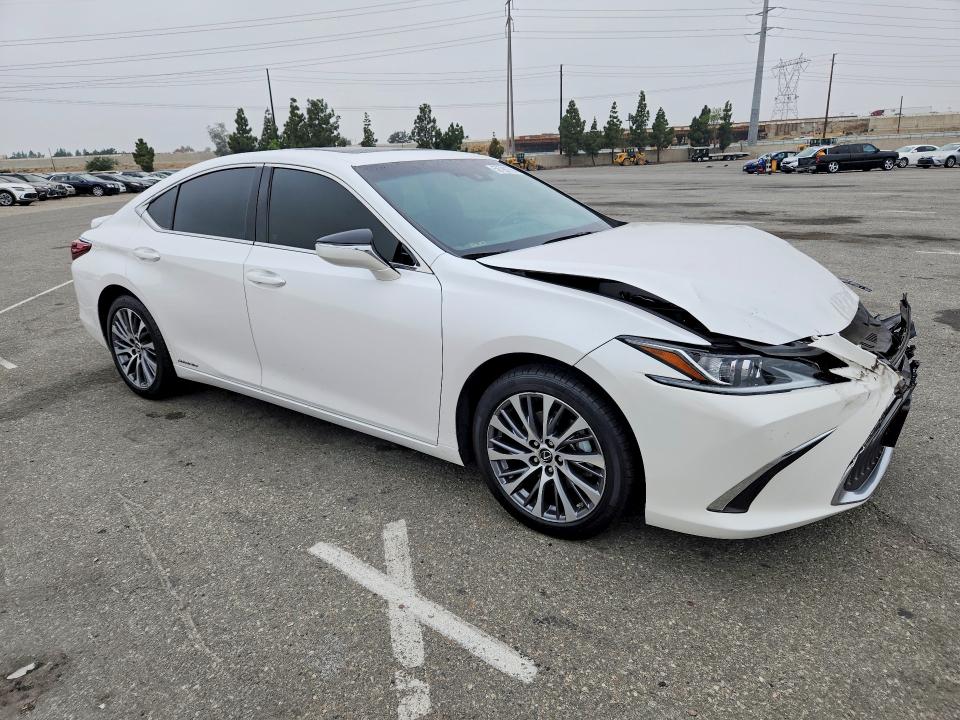 Продаж на аукціоні авто 2021 Lexus Es, vin: 58ADA1C14MU010073, номер лоту: 58790756