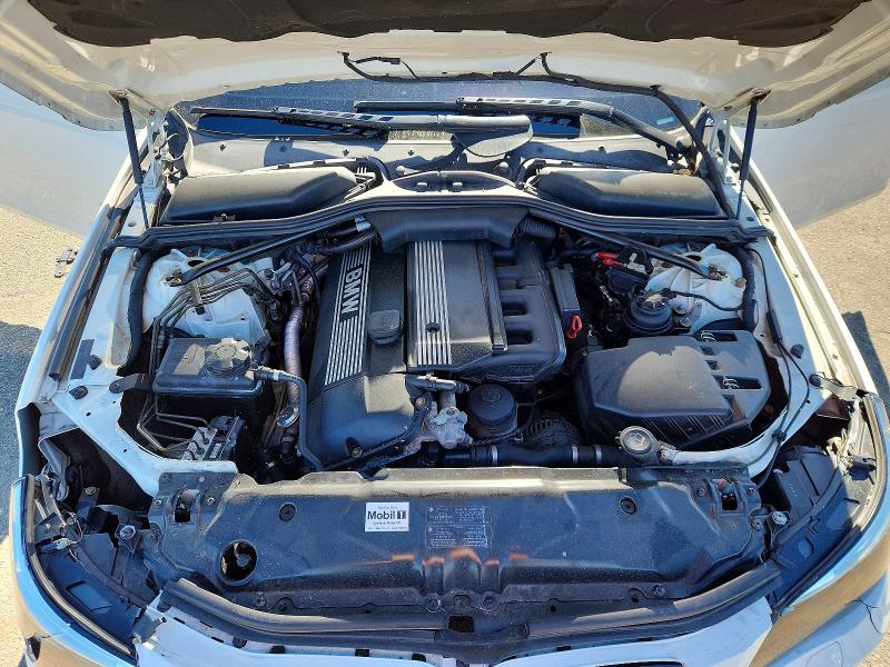 56031266 :رقم المزاد ، WBANA53574B854269 vin ، 2004 Bmw 525 مزاد بيع