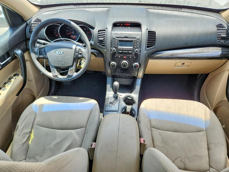 2011 Kia Sorento მანქანა იყიდება აუქციონზე, vin: 5XYKT4A12BG154592, აუქციონის ნომერი: 85977305
