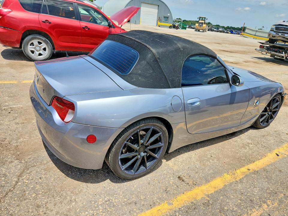 57121066 :رقم المزاد ، 4USBU53577LX02580 vin ، 2007 Bmw Z4 مزاد بيع