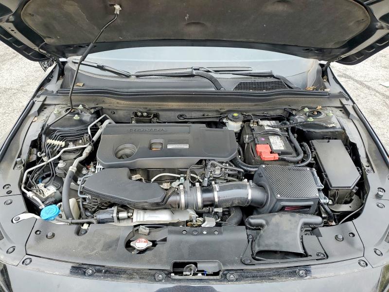 58809366 :رقم المزاد ، 1HGCV2F95JA000928 vin ، 2018 Honda Accord مزاد بيع