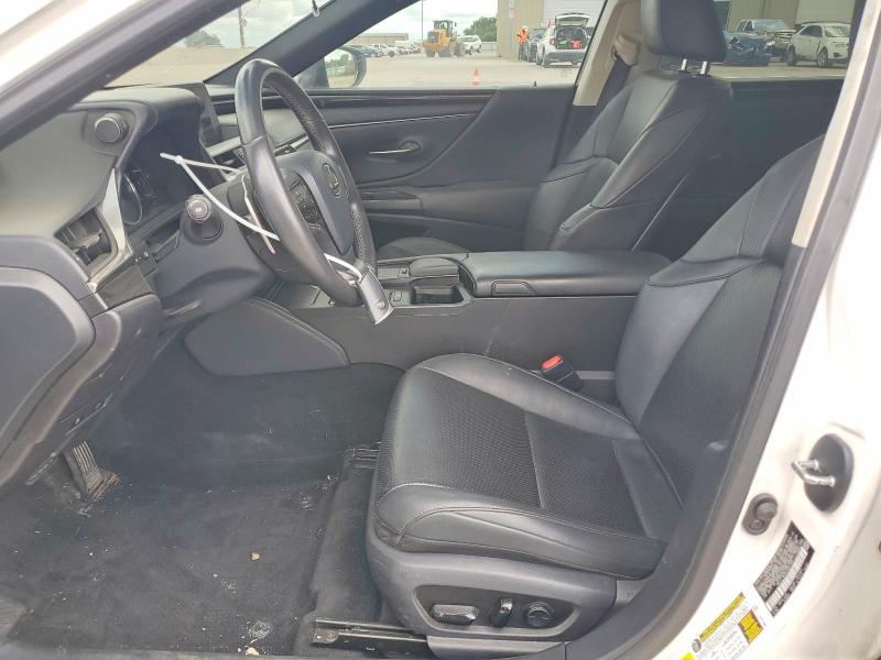 Продажа на аукционе авто 2020 Lexus Es 350, vin: 58ACZ1B10LU057749, номер лота: 56697226
