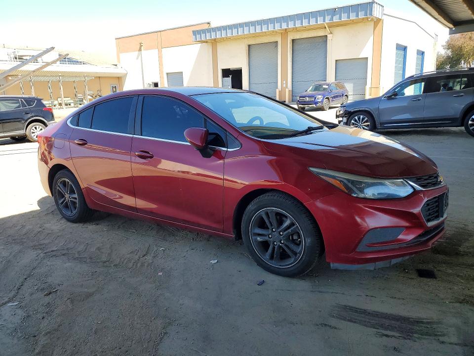 2017 Chevrolet Cruze მანქანა იყიდება აუქციონზე, vin: 1G1BE5SM5H7266682, აუქციონის ნომერი: 59371156