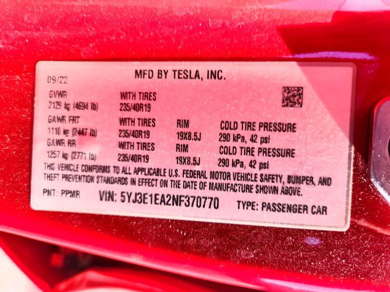 2022 Tesla Model 3 მანქანა იყიდება აუქციონზე, vin: 5YJ3E1EA2NF370770, აუქციონის ნომერი: 57024366