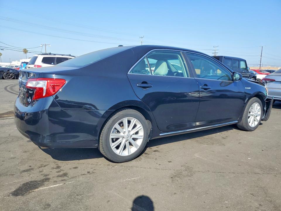 57951136 :رقم المزاد ، 4T1BD1FK6EU138441 vin ، 2014 Toyota Camry Hybrid مزاد بيع
