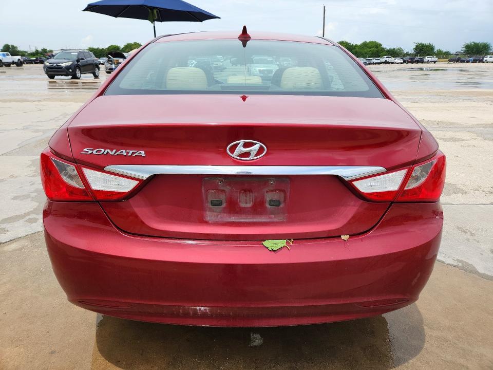 56333326 :رقم المزاد ، 5NPEB4AC0BH046983 vin ، 2011 Hyundai Sonata مزاد بيع
