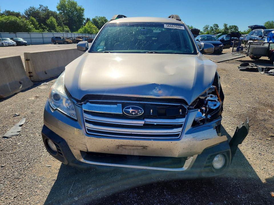 56662606 :رقم المزاد ، 4S4BRCCC1E3233022 vin ، 2014 Subaru Outback مزاد بيع